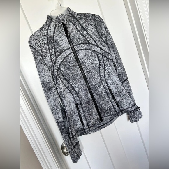 Lululemon Define Jacket Luon Variegated Knit Jacquard White Black Size 10 - Picture 1 of 9